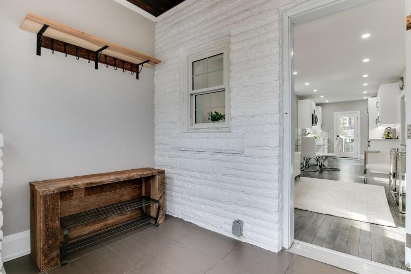 952 Runnymede Road Sidorova Inwood Team